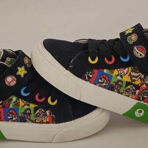 Super Mario Nintendo Patterned Sneakers with Primary Color Accents